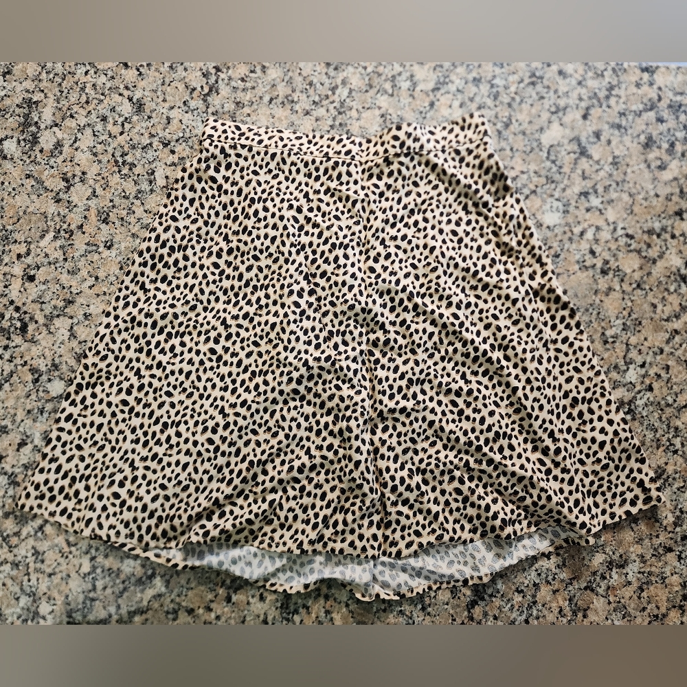 Cheetah print skirt size medium